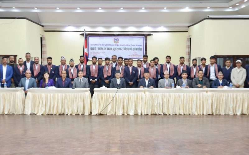 राष्ट्रिय गौरवको आयोजना बनाइ क्रिकेट रंगशाला बनाउँछौंः प्रधानमन्त्री प्रचण्ड