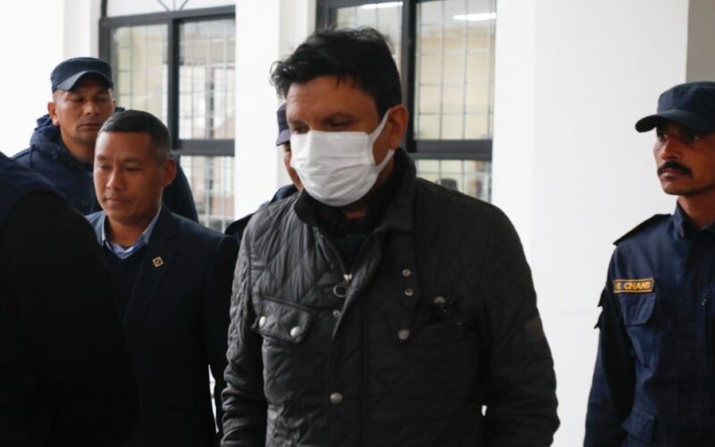 उद्योगी अरुणकुमार चौधरीसहित तीन जनालाई थप दुई दिन हिरासतमा राखेर अनुसन्धान गर्न अदालतको अनुमति