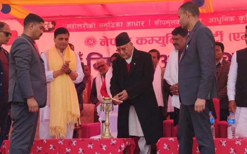 सत्तारुढ गठबन्धन मुलुकमा जति दिन रह्यो, देशले त्यति नै धेरै दुःख पाउँछ : केपी शर्मा ओली