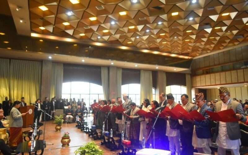 राष्ट्रियसभामा नवनिर्वाचित सदस्यले लिए शपथ