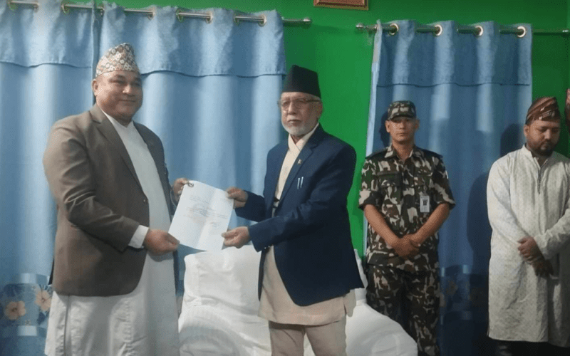 सुदूरपश्चिमका मुख्यमन्त्री कमलबहादुर शाहले  दिए पदबाट राजीनामा