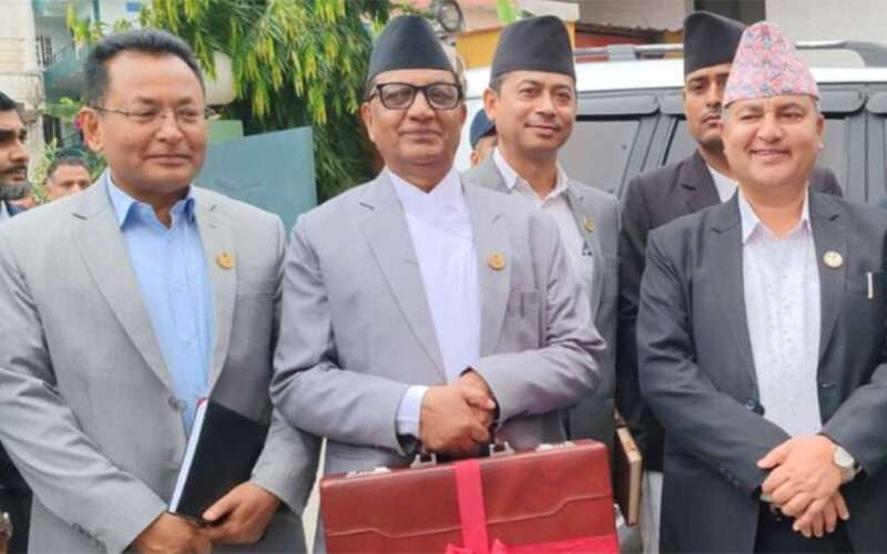 वाग्मती प्रदेश सरकारले आगामी आर्थिक वर्षको लागि ल्यायो ६४ अर्ब ५४ करोड ४ लाख ३१ हजार रुपैयाँको बजेट