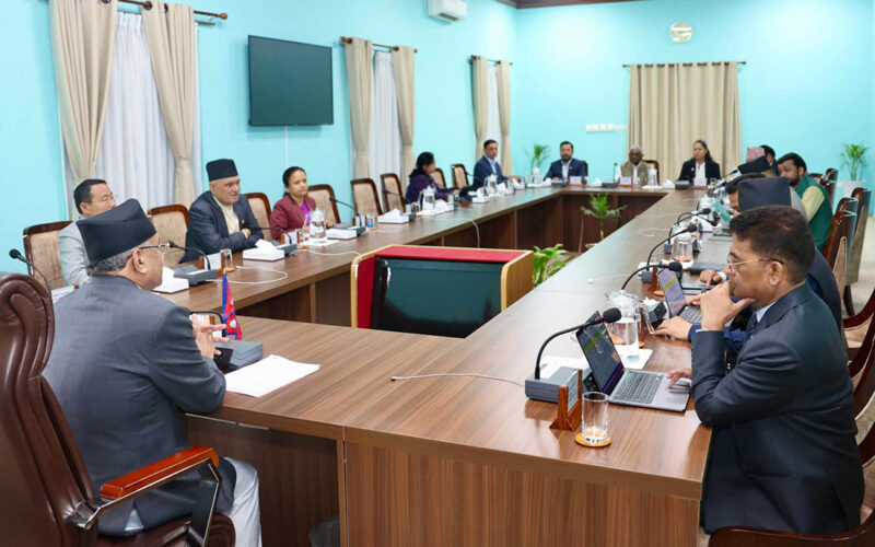 विशेष पद सिर्जना गरी निलम्बित मुख्यसचिव वैकुण्ठ अर्याललाई  योजना आयोगमा सरुवा