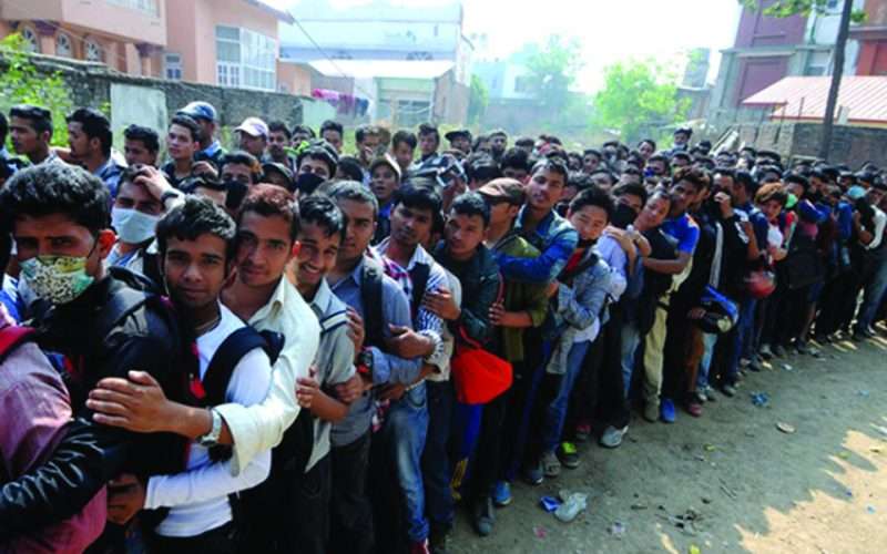 विदेश पढ्न जाने नेपाली विद्यार्थीले एक वर्षमा लगे १ खर्ब