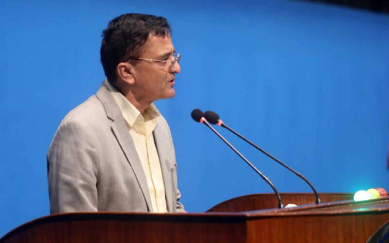 प्रधानमन्त्री पुष्पकमल दाहालले संसदमा गलत सूचना दिए: एमाले सचिव योगेश भट्टराई
