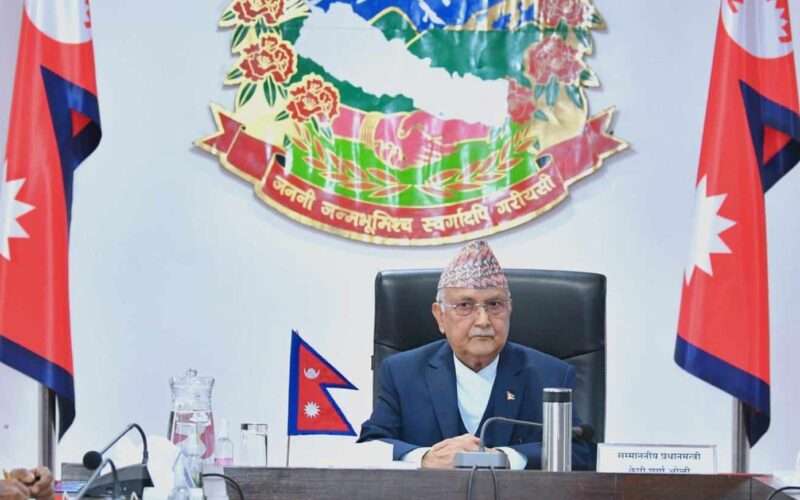 कर्मचारीहरूले ढुक्कले ठीक काम गर्नुस्, सरकारले त्यसको उत्तरदायित्व लिन्छ: प्रधानमन्त्री केपी शर्मा ओली