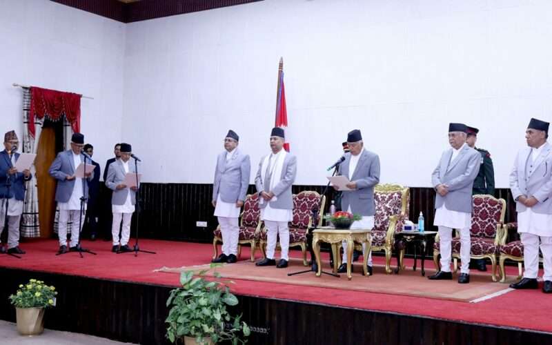 तीन प्रदेशका नवनियुक्त प्रदेश प्रमुखहरूले लिए पद तथा गोपनीयताको शपथ
