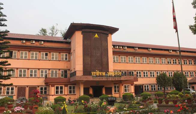 सामाजिक सञ्जाल नियमन सम्बन्धी कानुन निर्माण गर्न नेपाल सरकारको नाममा सर्वोच्चको निर्देशनात्मक आदेश