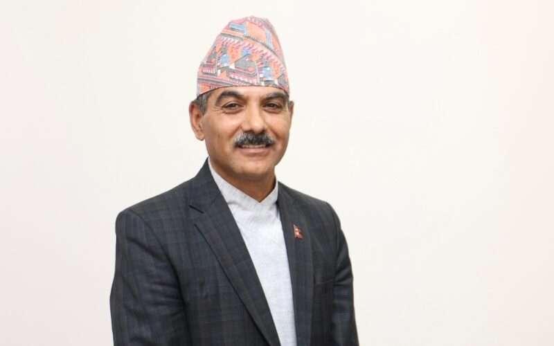 अन्तःशुल्क स्टिकर छपाइसम्बन्धी भ्रष्टाचार मुद्दामा तत्कालीन मुख्य सचिव वैकुण्ठ अर्यालले पाए सफाइ