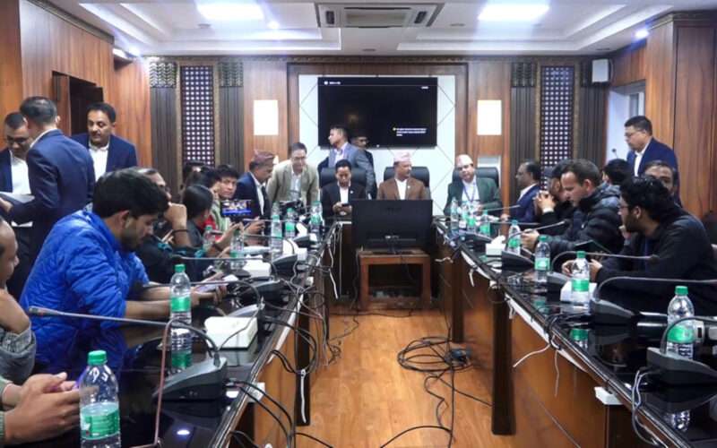 विद्युत् महसुल विवाद समाधान गर्न बनाइएको लाल आयोगको प्रतिवेदन सार्वजनिक