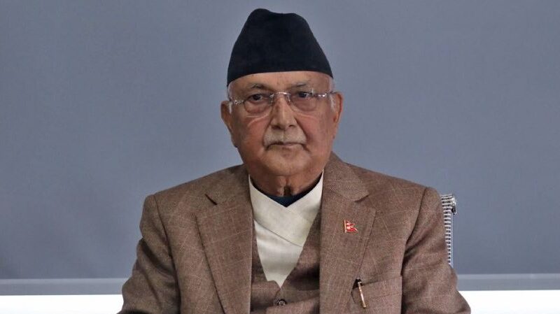 एमाले नेतृत्वमा ओलीको ह्याट्रिक