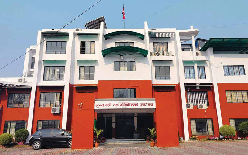 सुशासन र मितव्ययिताका लागि मन्त्रालय संख्या घटाइयो : मुख्यमन्त्री बानियाँ