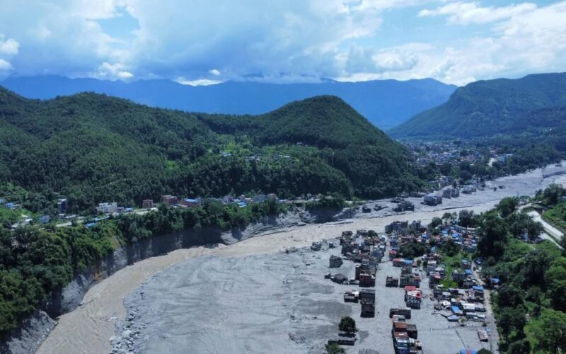 भोटेकोशी–त्रिशूली बाढीको कहर : २७० जनाको मृत्यु