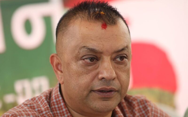 गगनको राजनीतिक प्रतिवेदन बन्दसत्रमा प्रस्तुत गरिँदै